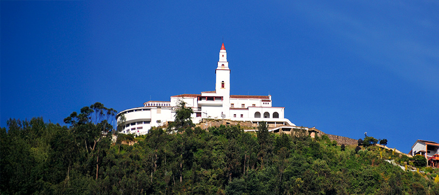 Aviatur